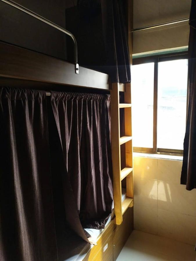 New Super Dormitory Mumbai Exterior photo